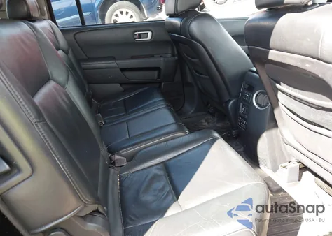 2011 Honda Pilot Touring из США, поврежденный, VIN 5FNYF4H90BB031281